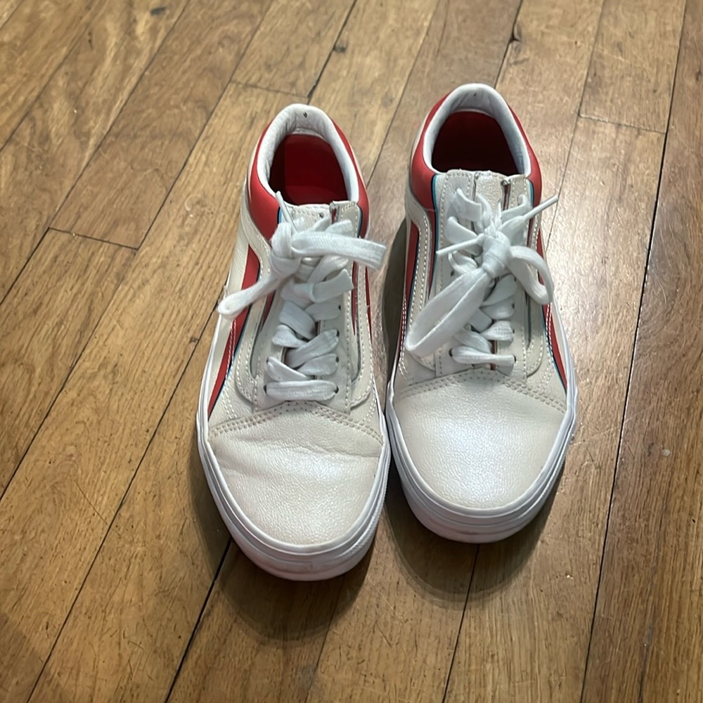Vans x David Bowie